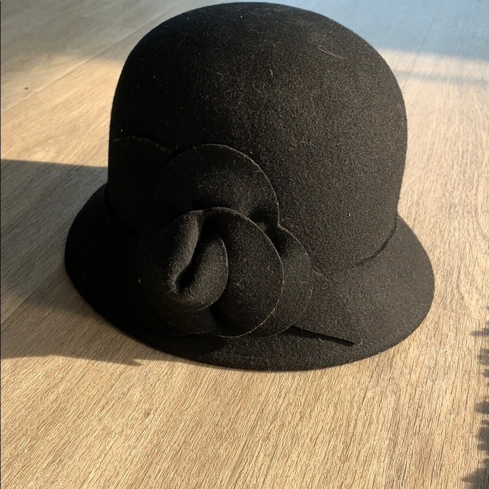Nine West felt fall hat